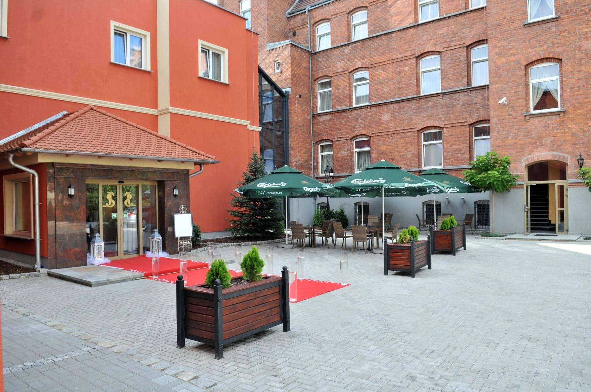 Hotel Jakub Sobieski Oława Dış mekan fotoğraf